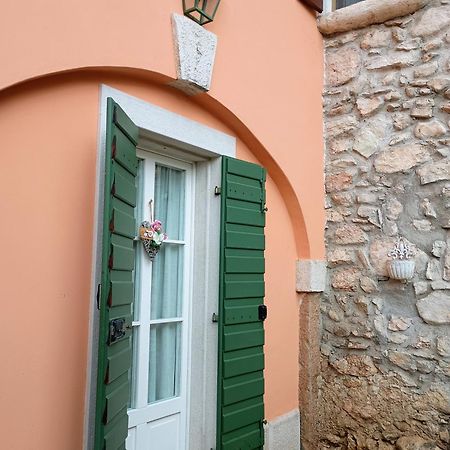 شقة Casa Del Capitello كابرينو فيرونيسي المظهر الخارجي الصورة